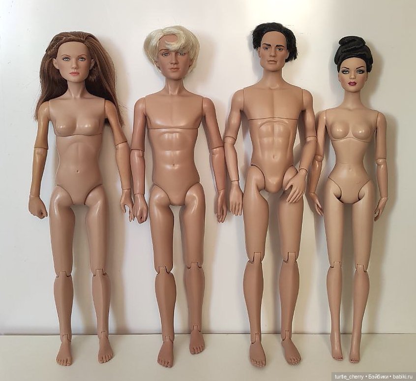 О телах фэшн-кукол Роберта Тоннера