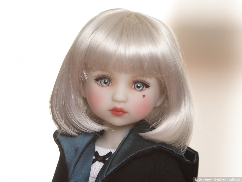 Тина Руби Ред — Куклы Ruby Red (Руби Ред) Fashion Friends: Siblies