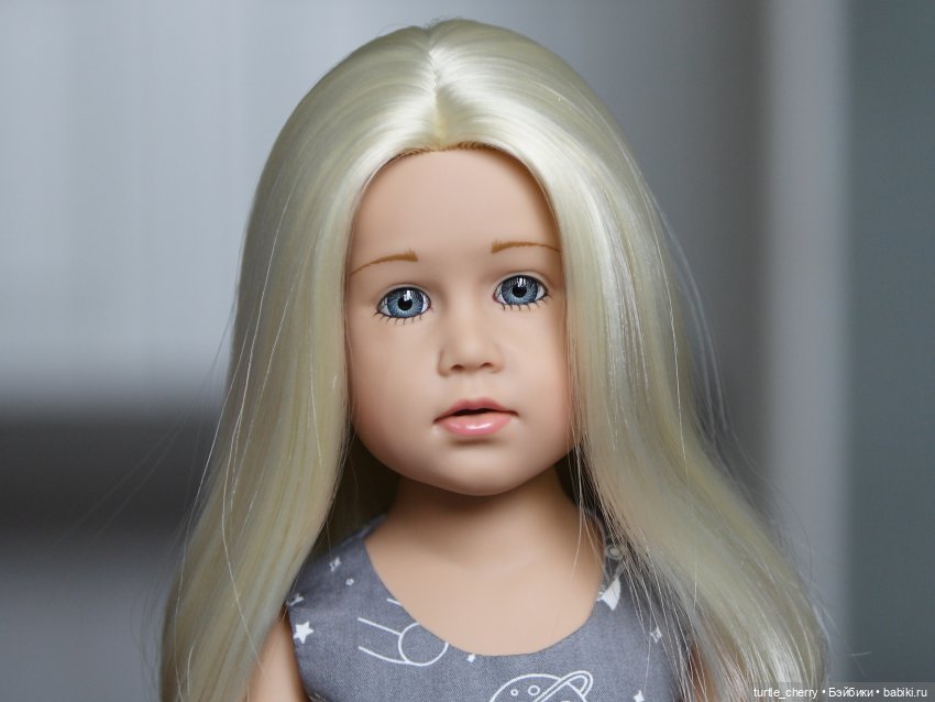 Ханночки и Свеньи в новых платьицах