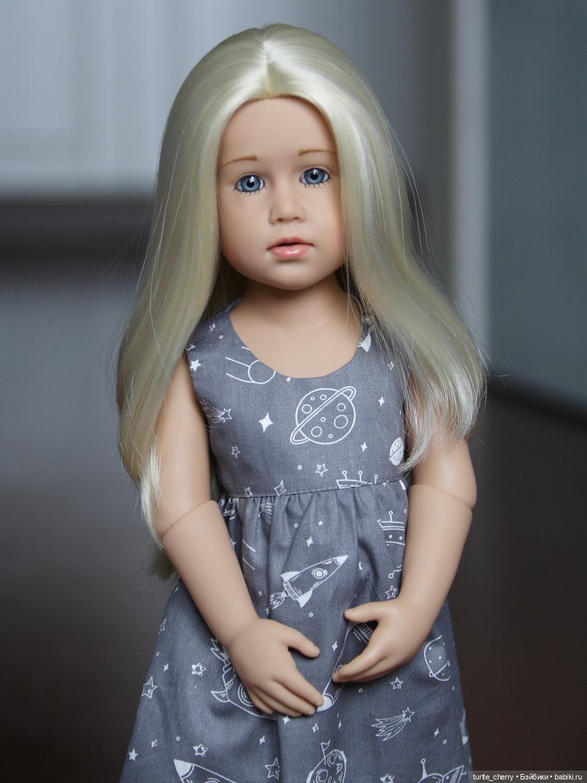 Ханночки и Свеньи в новых платьицах