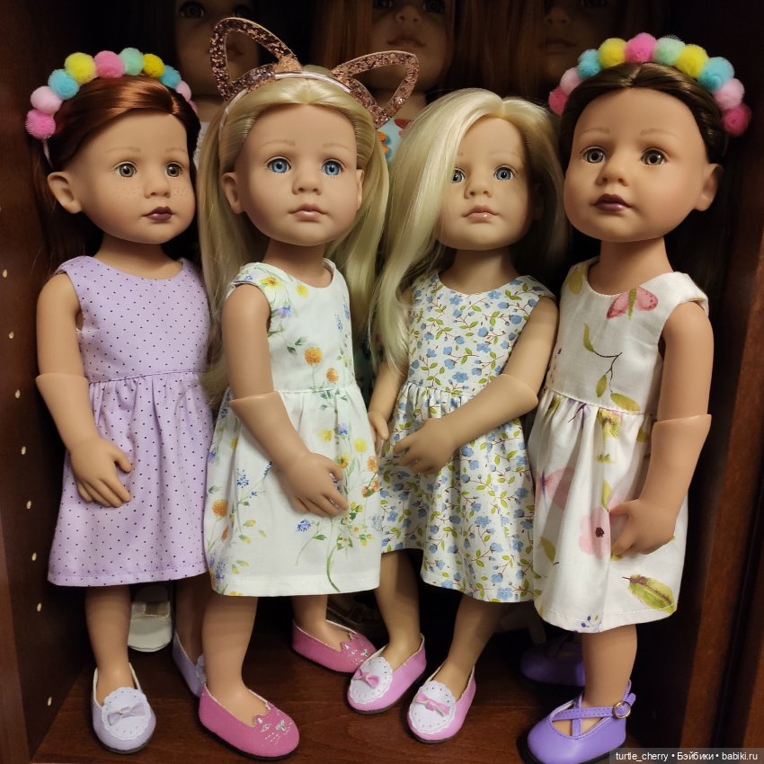 Ханночки и Свеньи в новых платьицах