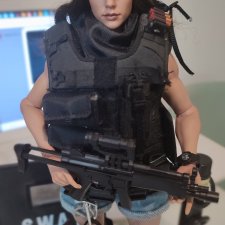 Китбаш милитари экшен девушка 1/6 на wb206