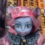Кукла Monster High Mouscedes King из серии Boo York