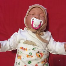 Моя манолка, капризуля. И спасите порывы моего творчества