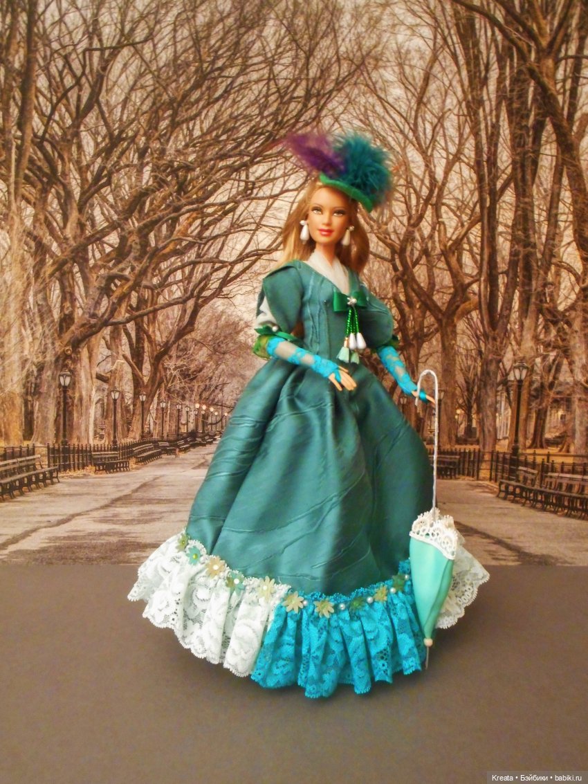 Придворные костюмы. Цветная серия. Зеленый