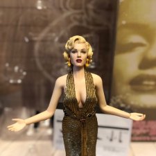Мерелин Монро от Star Ace Toys полный комплект