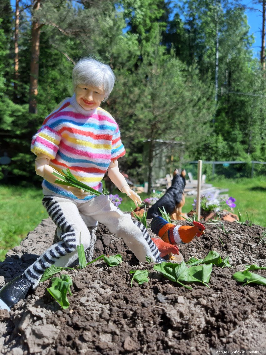 Зажигательная Бабуля от Александры Соцковой (фото 5)
