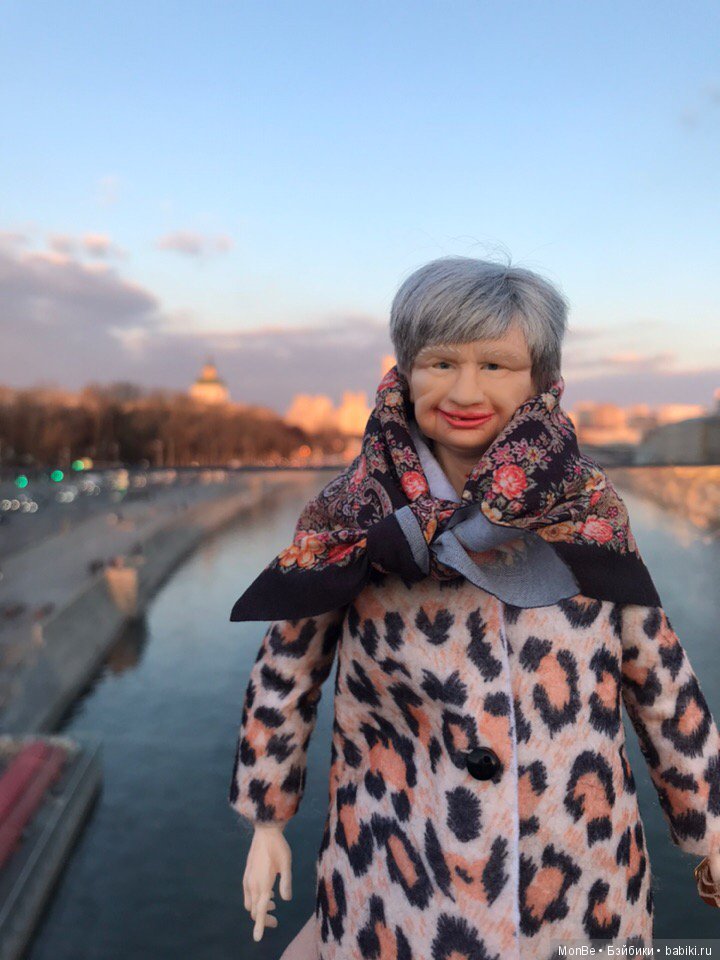 Зажигательная Бабуля от Александры Соцковой