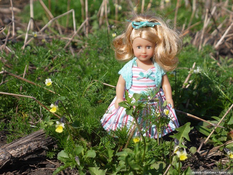 Мэриэллен среди цветов — American Girl Mini: Куклы 16 см