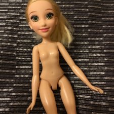 Кукла из секонда, прошу подсказать, кто это