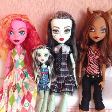 Большие девочки.