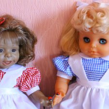 Самые милые сестрички, экскурсия в детство