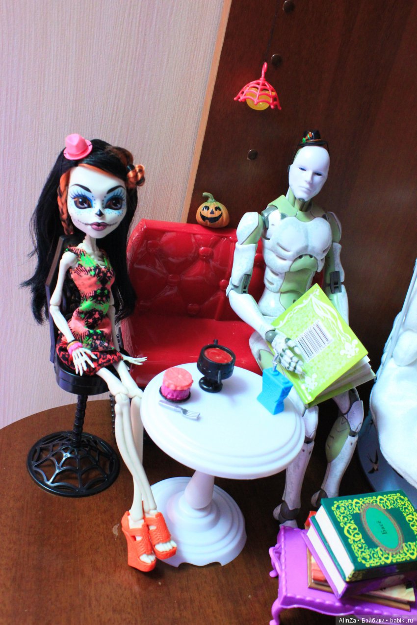 Сохо. Зомна. Часть первая. Фестиваль Самой Долгой Ночи