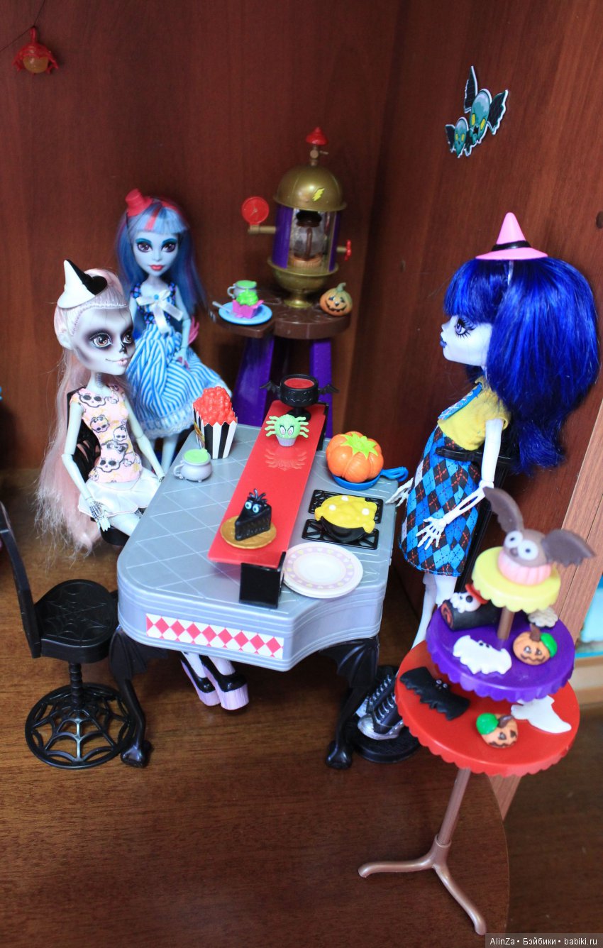 Сохо. Зомна. Часть первая. Фестиваль Самой Долгой Ночи (фото 6)