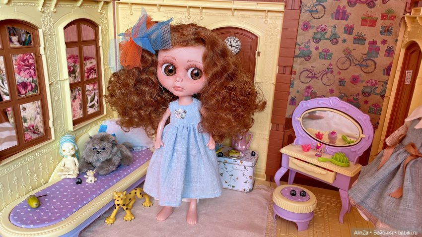 О платьях, чулках, друзьях и поисках себя