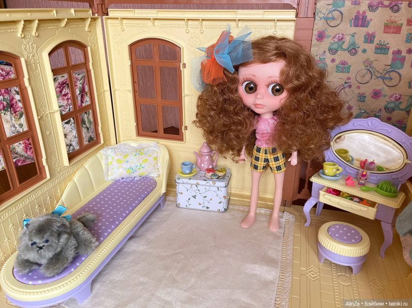 О платьях, чулках, друзьях и поисках себя