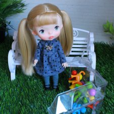 Немного красок и тепла в пасмурный день.