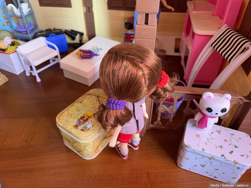 Летние хроники 3. Кладоискательницы