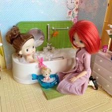 Летние хроники 4. Дочки-куклы-матери