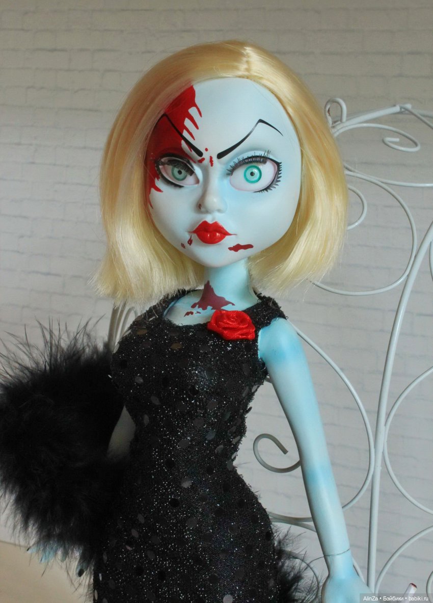 Вторая ведьма — Домашние коллекции кукол: фото собраний