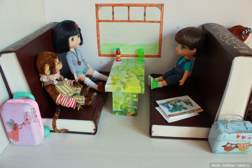 Книжный поезд — Азиатские виниловые куклы (разное): Китай