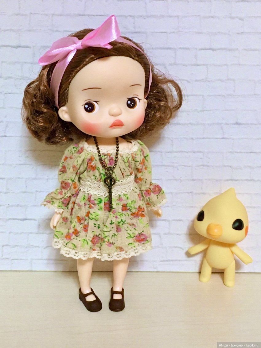 Челлендж - 12 фото)) — Коллекции игровых кукол (Playline): фото полок