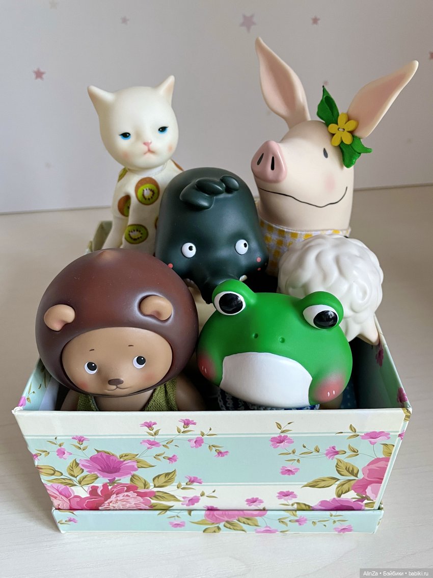 Челлендж - 12 фото)) — Коллекции игровых кукол (Playline): фото полок