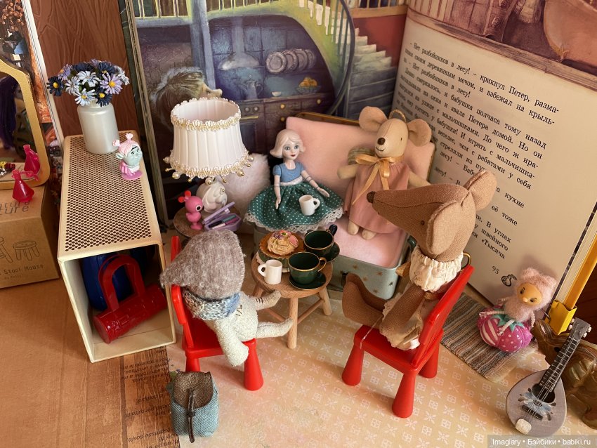 Мышиный дом - и гости в нём (фото 9)