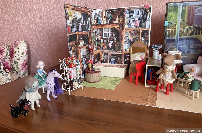 Мышиный дом - и гости в нём (фото 6)