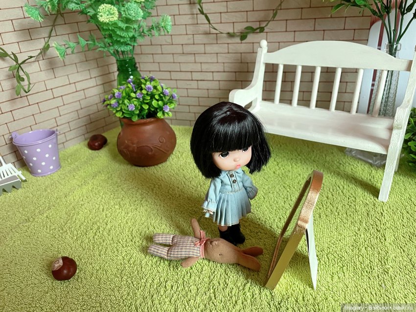 Искушение Агаты - Зеркало