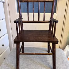 Стул кукольный