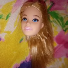 Голова Барби йога