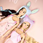 Шапочки и комплекты на разных куколок🧸