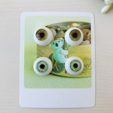 Глаза для кукол 14 мм (радужка 7,5 мм) Глаза для кукол 14 мм (радужка 7,5 мм)