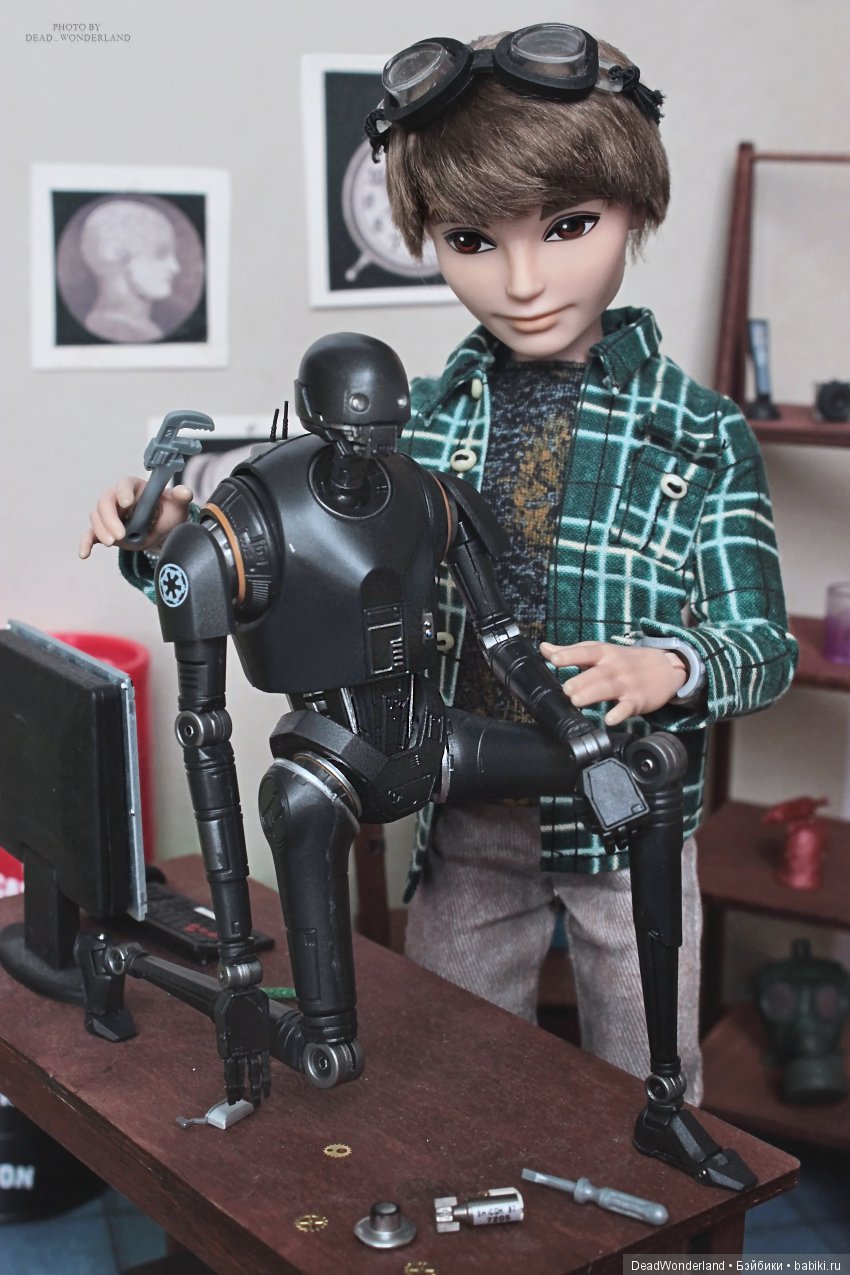 Механик — Куклы Monster High и Ever After High: G1 (фото 3)