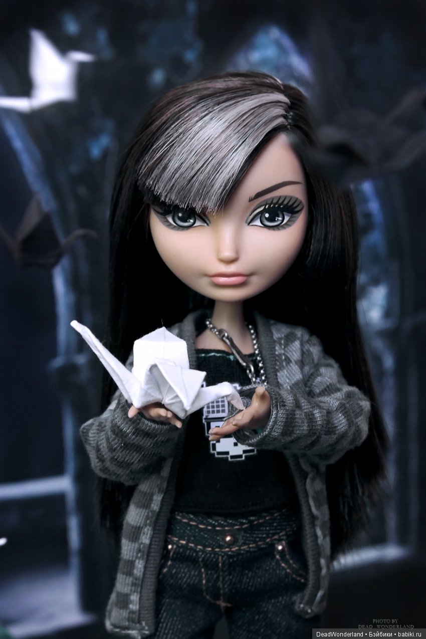 The girl who fed the birds (фото 3)