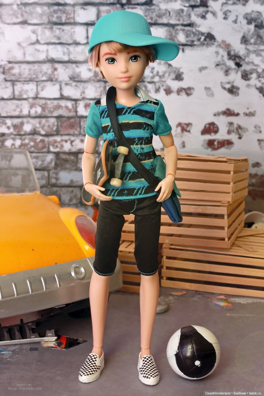 My Robot Friend — Куклы Creatable World (Mattel): шарнирные