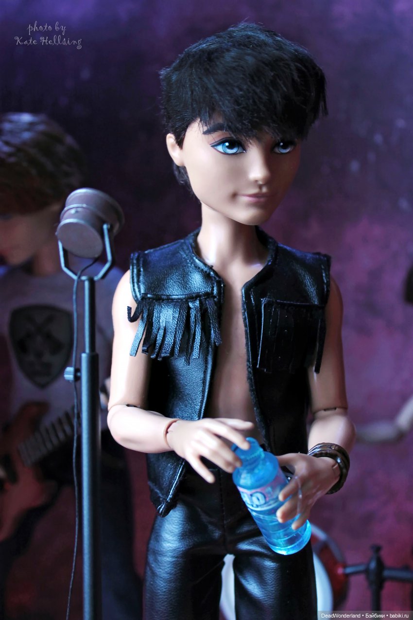 Старые фото. Rock band — Куклы Monster High и Ever After High: G1 (фото 6)