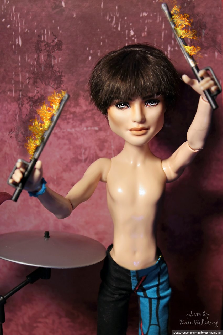 Старые фото. Rock band — Куклы Monster High и Ever After High: G1