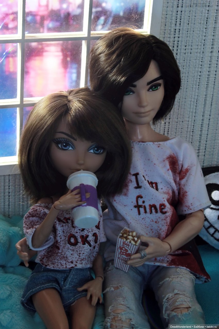Сидим дома — Куклы Monster High и Ever After High: G1