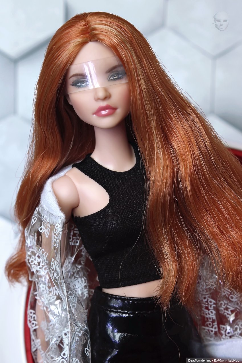Цена славы — Куклы Barbie (Барби): Looks (фото 7)