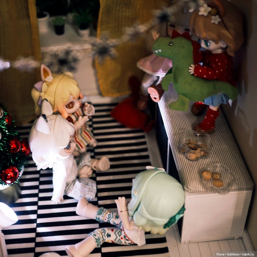 Посиделки в гостях — Куклы Simontoys и Come4Free (Blind Box): Teennar (фото 5)