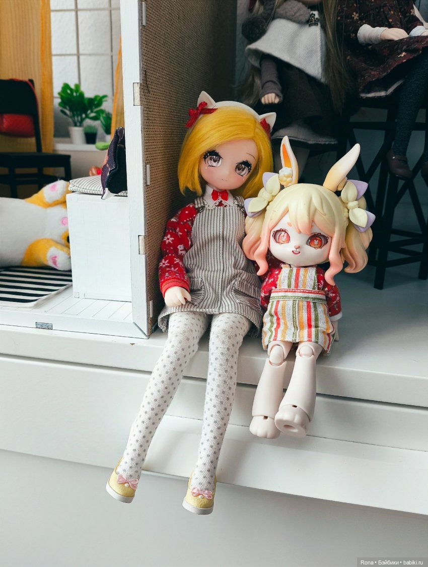 Посиделки в гостях — Куклы Simontoys и Come4Free (Blind Box): Teennar (фото 7)