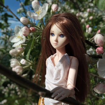 Эльфа в цветах