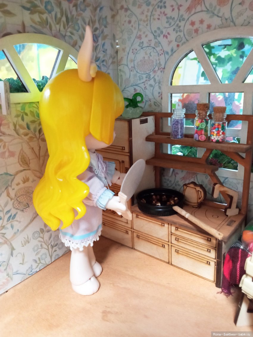 Лучшая героиня второго плана. Глава 14