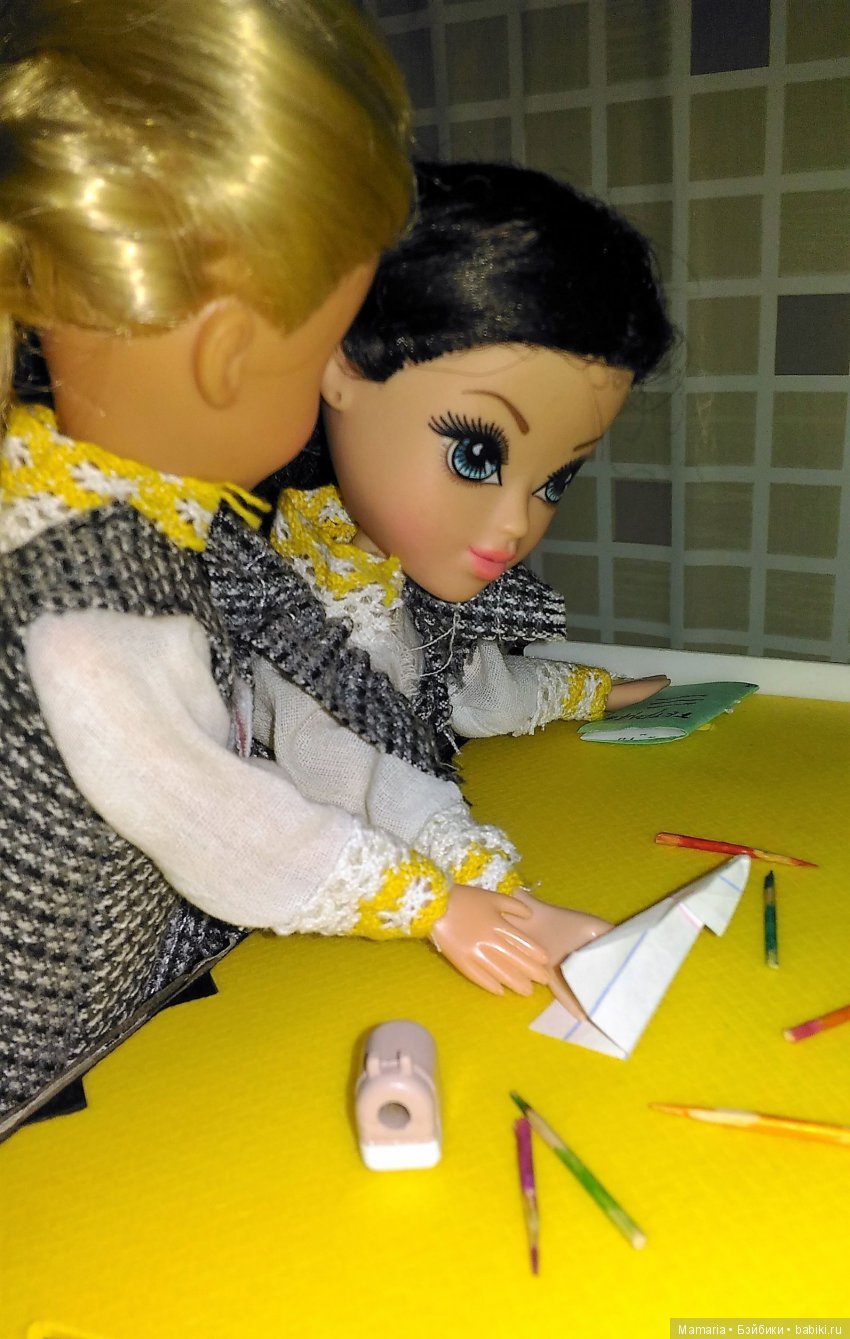 Подготовка к Хэллоуину в мокси-школе (фото 5)