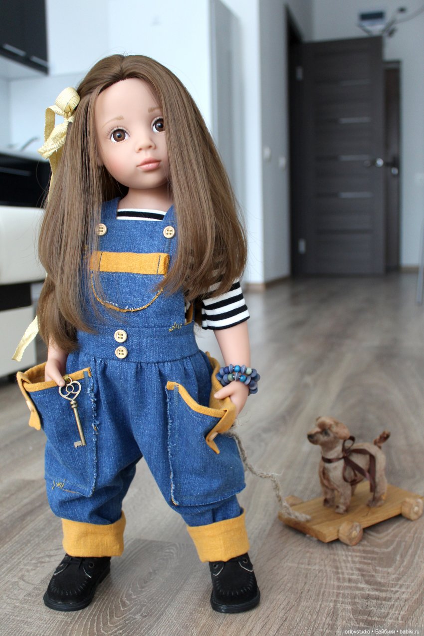 Комбинезон для Готц из синей джинсы