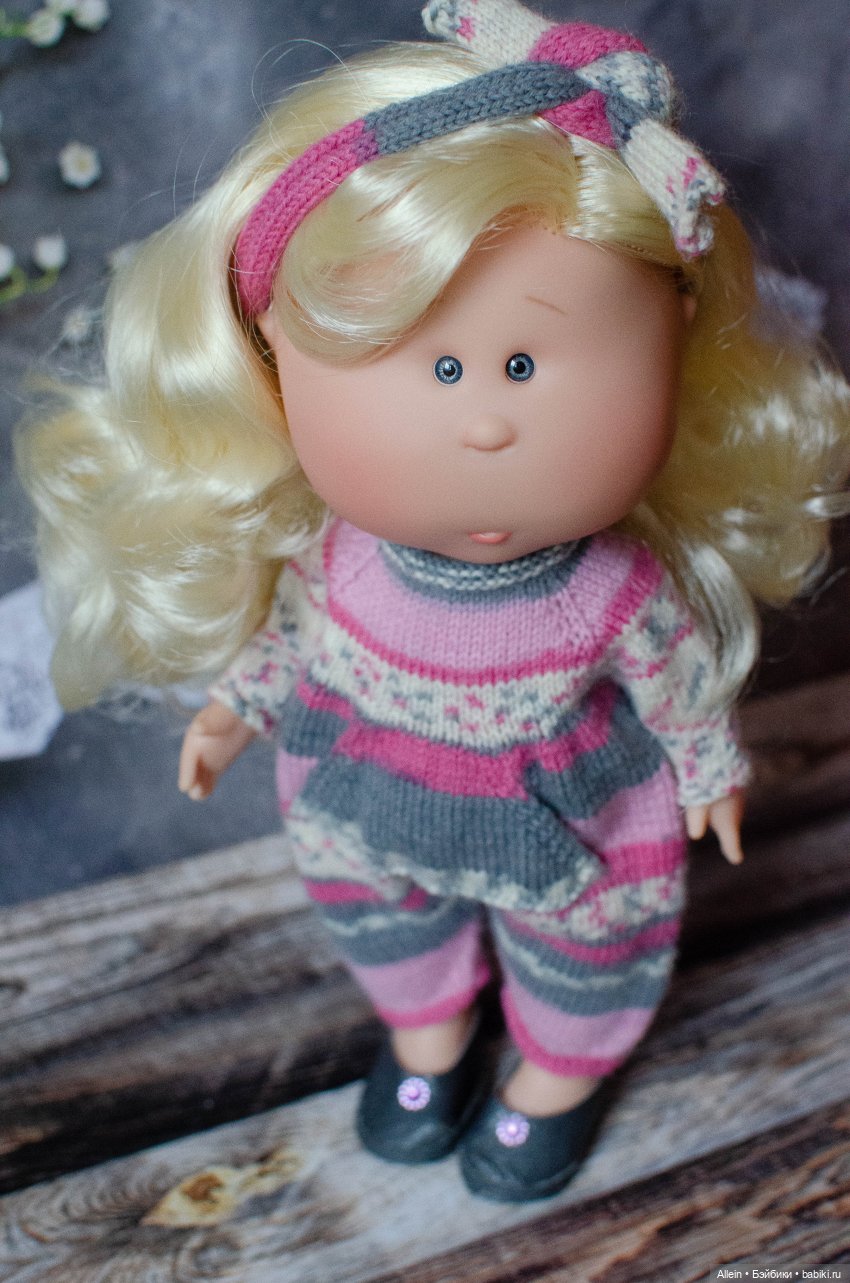 Колобочек — Куклы Nines d'Onil (Нинес): Миа (Mia) (фото 4)