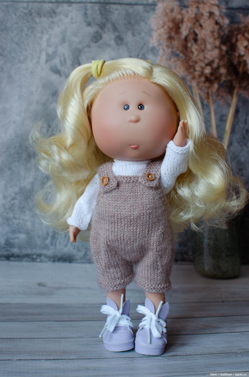 Колобочек и одежда — Куклы Nines d'Onil (Нинес): Миа (Mia) (фото 8)