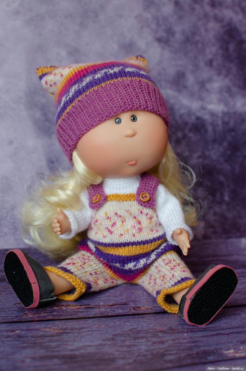 Колобочек и одежда — Куклы Nines d'Onil (Нинес): Миа (Mia) (фото 7)